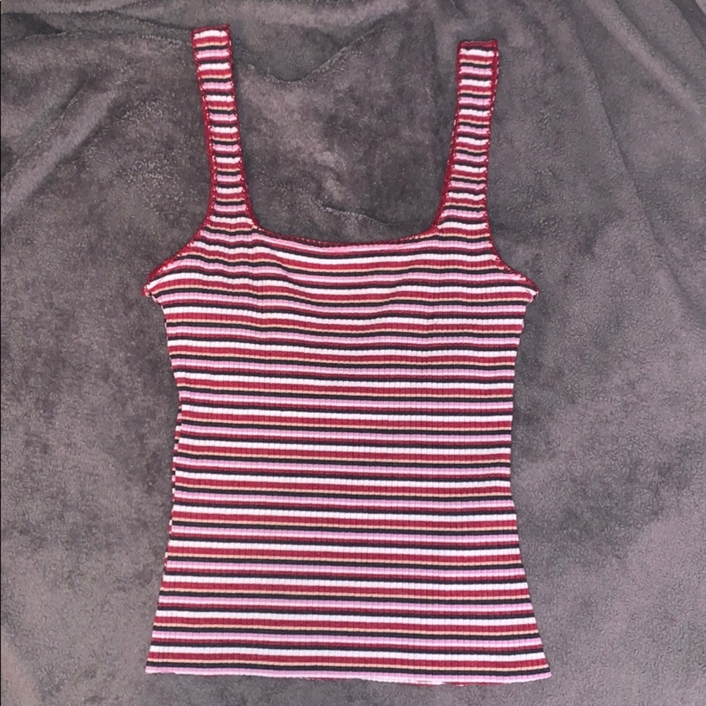 Hollister top